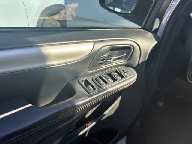 Used 2019 Dodge Grand Caravan GT FWD image 8