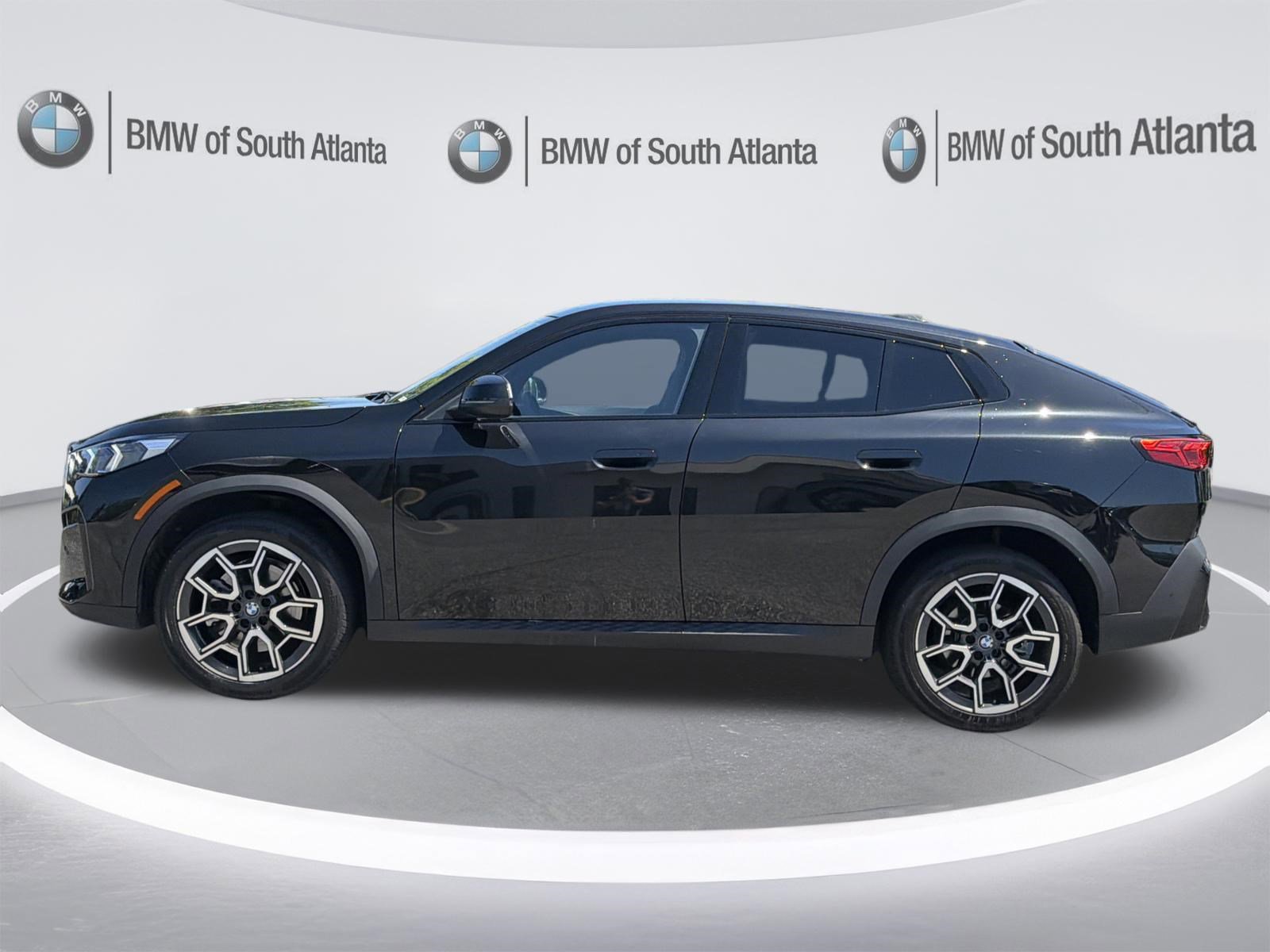 Certified 2026 BMW X2 xDrive28i AWD/4WD image 23