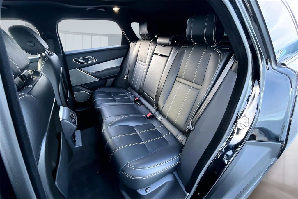 Used 2020 Land Rover Range Rover Velar R-Dynamic S image 20