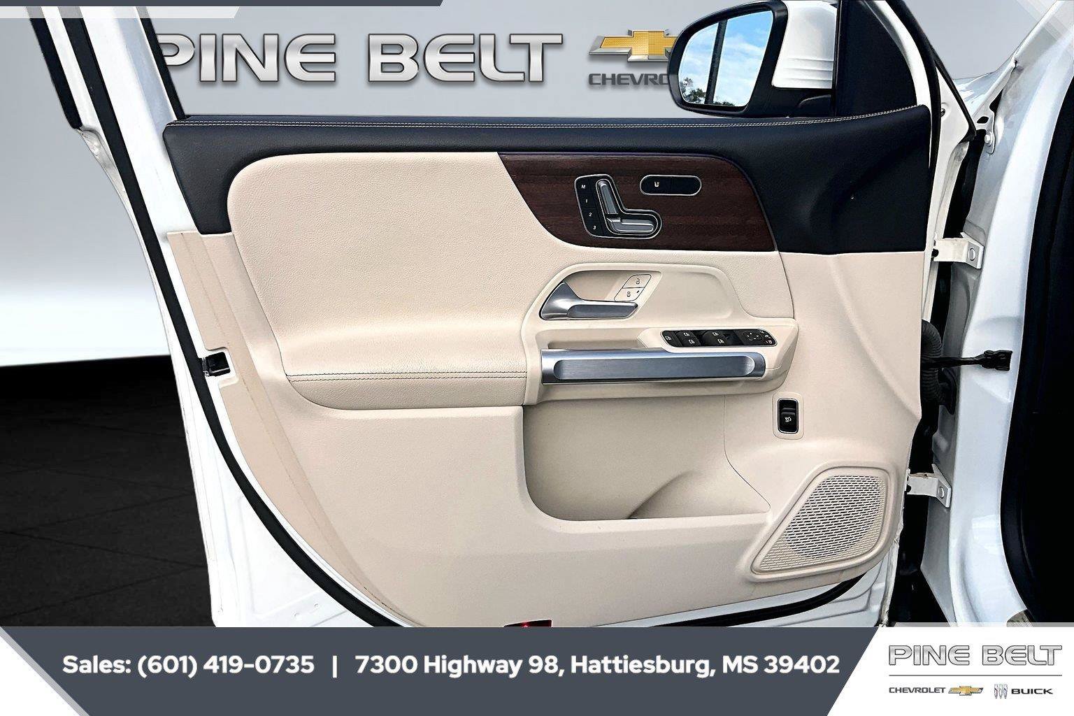 Used 2023 Mercedes-Benz GLB 250 image 17