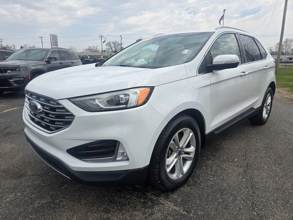 Used 2020 Ford Edge SEL w/ Convenience Package image 3