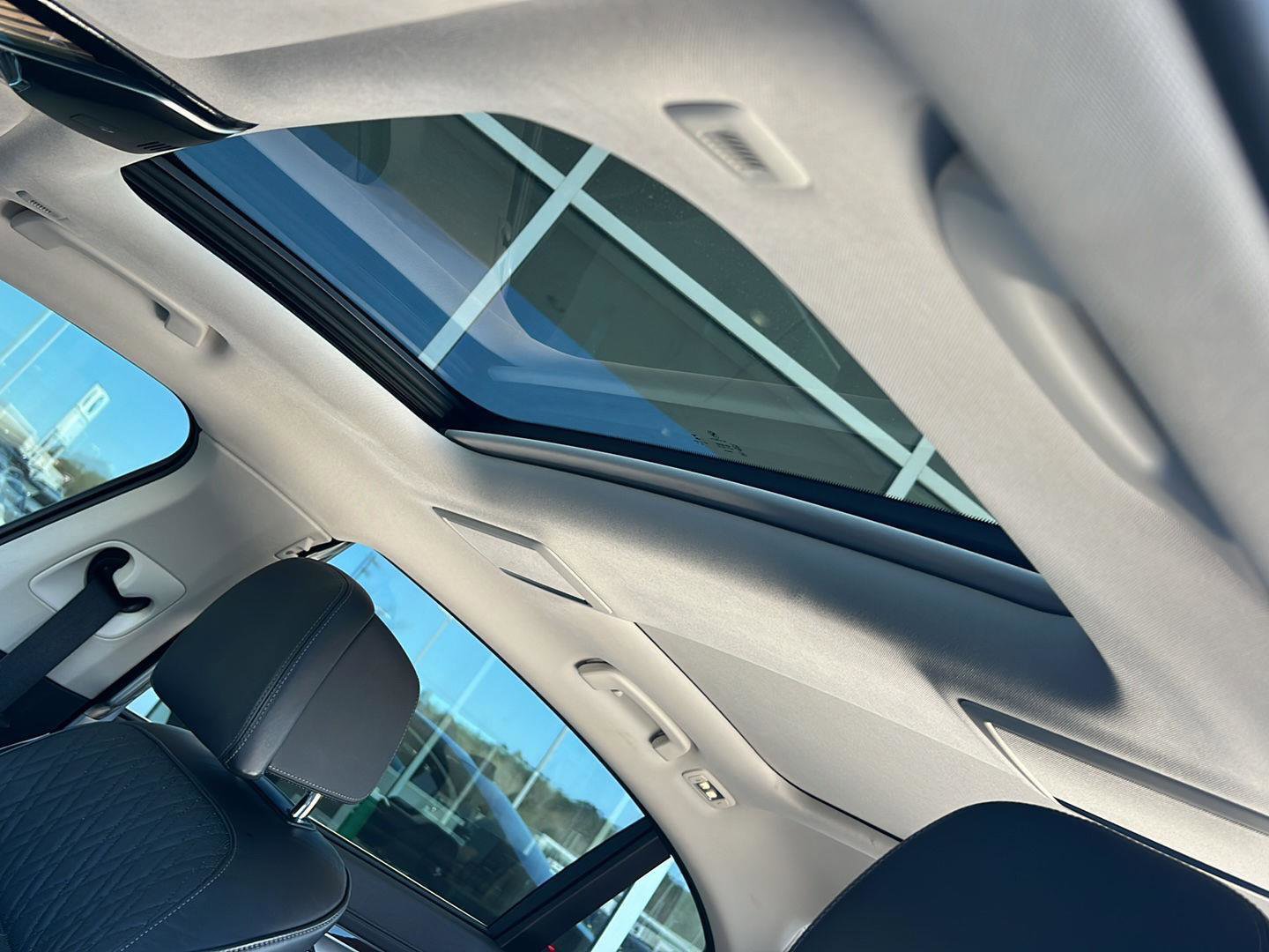 Used 2020 BMW 740i image 33