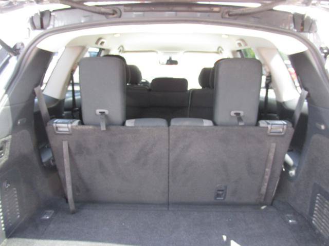 Used 2019 Nissan Pathfinder SV AWD/4WD image 7