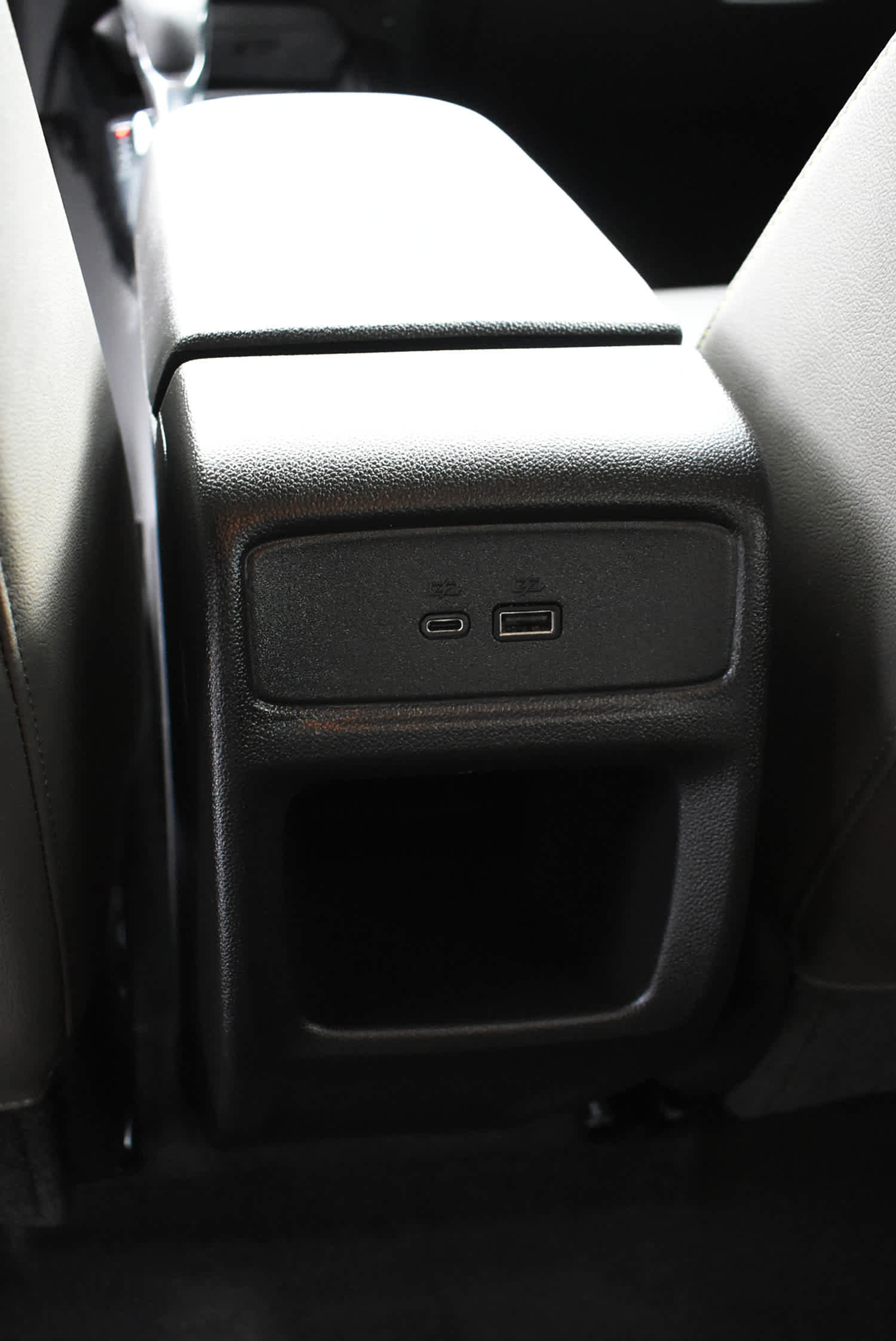 Used 2025 Chevrolet Trax ACTIV w/ Sunroof Package image 12