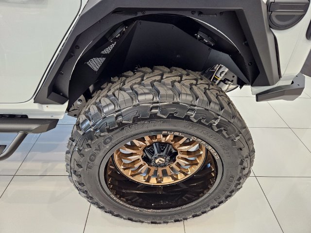 New 2025 Jeep Wrangler Unlimited Rubicon AWD/4WD image 28