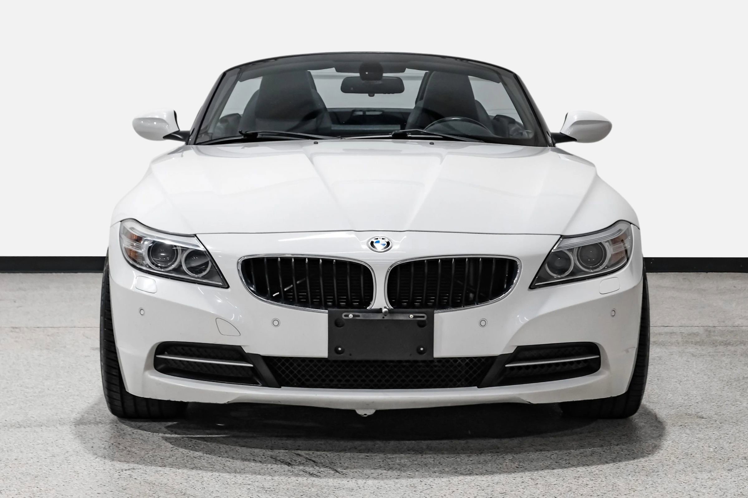 Used 2016 BMW Z4 sDrive28i w/ Technology Package RWD image 4
