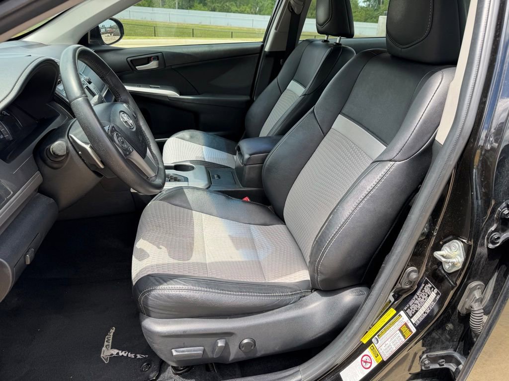 Used 2012 Toyota Camry SE image 10