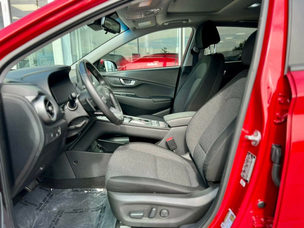 Used 2022 Hyundai Kona SEL w/ Convenience Package FWD image 15