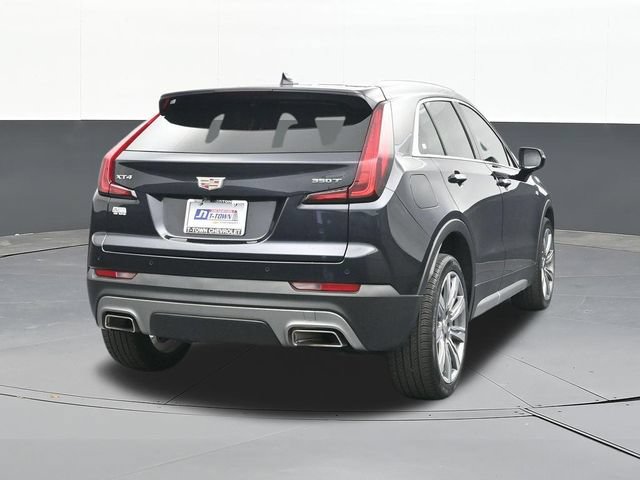 Used 2023 Cadillac XT4 Premium Luxury w/ Cold Weather Package FWD image 13