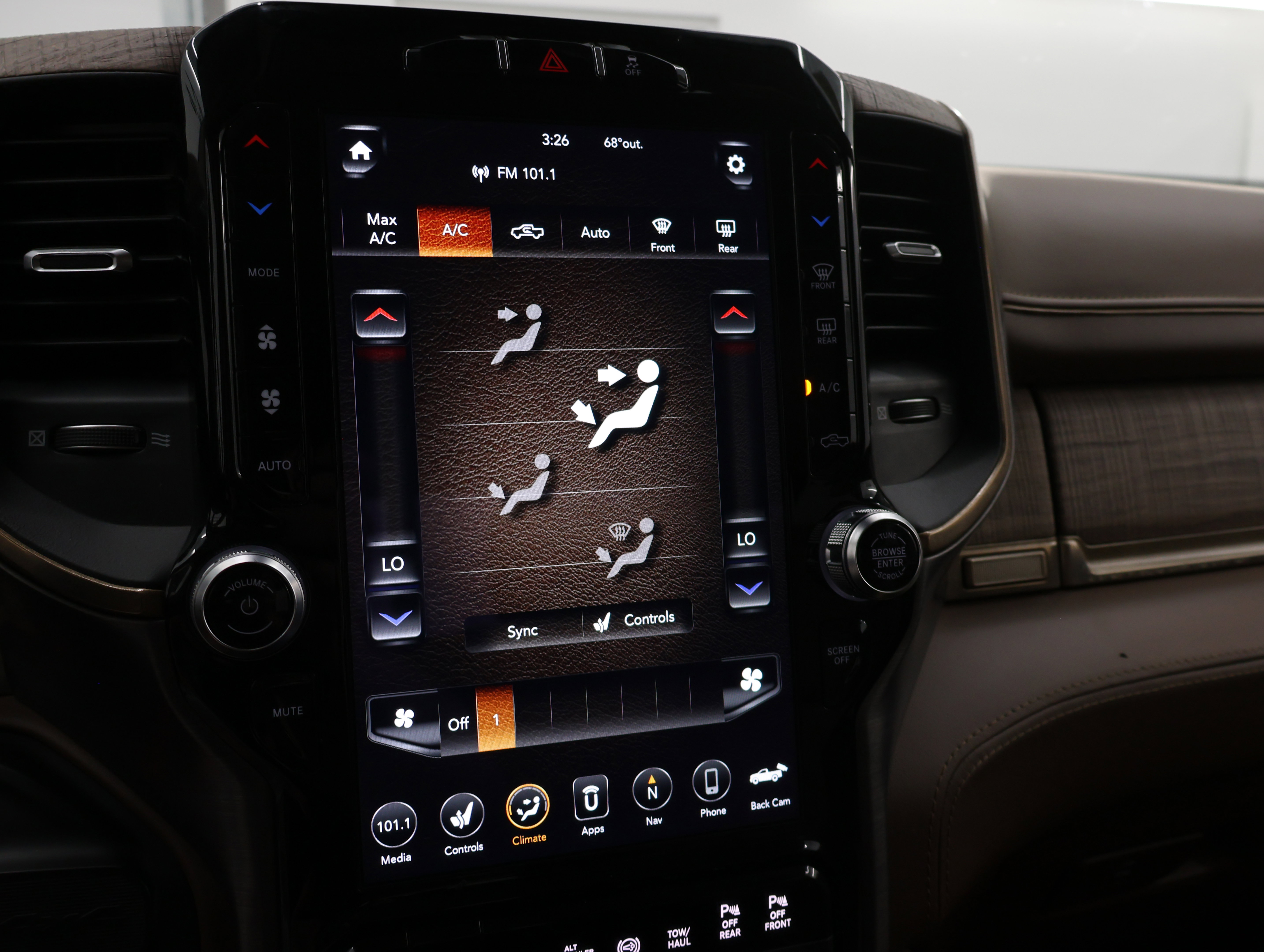 Used 2019 RAM 2500 Limited AWD/4WD image 57