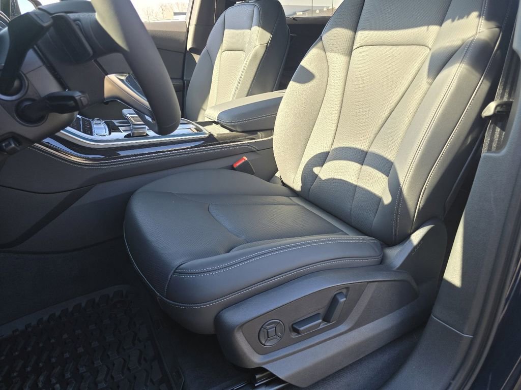New 2026 Audi Q7 3.0T Premium Plus AWD/4WD image 40