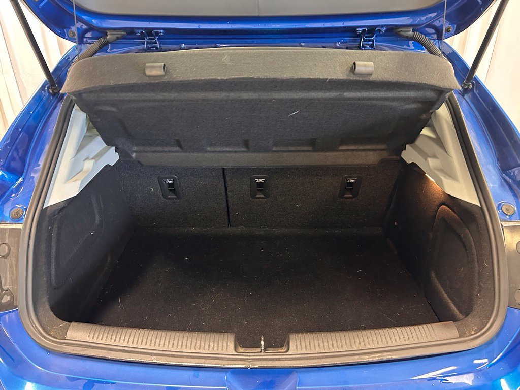 Used 2019 Chevrolet Cruze LT FWD image 8