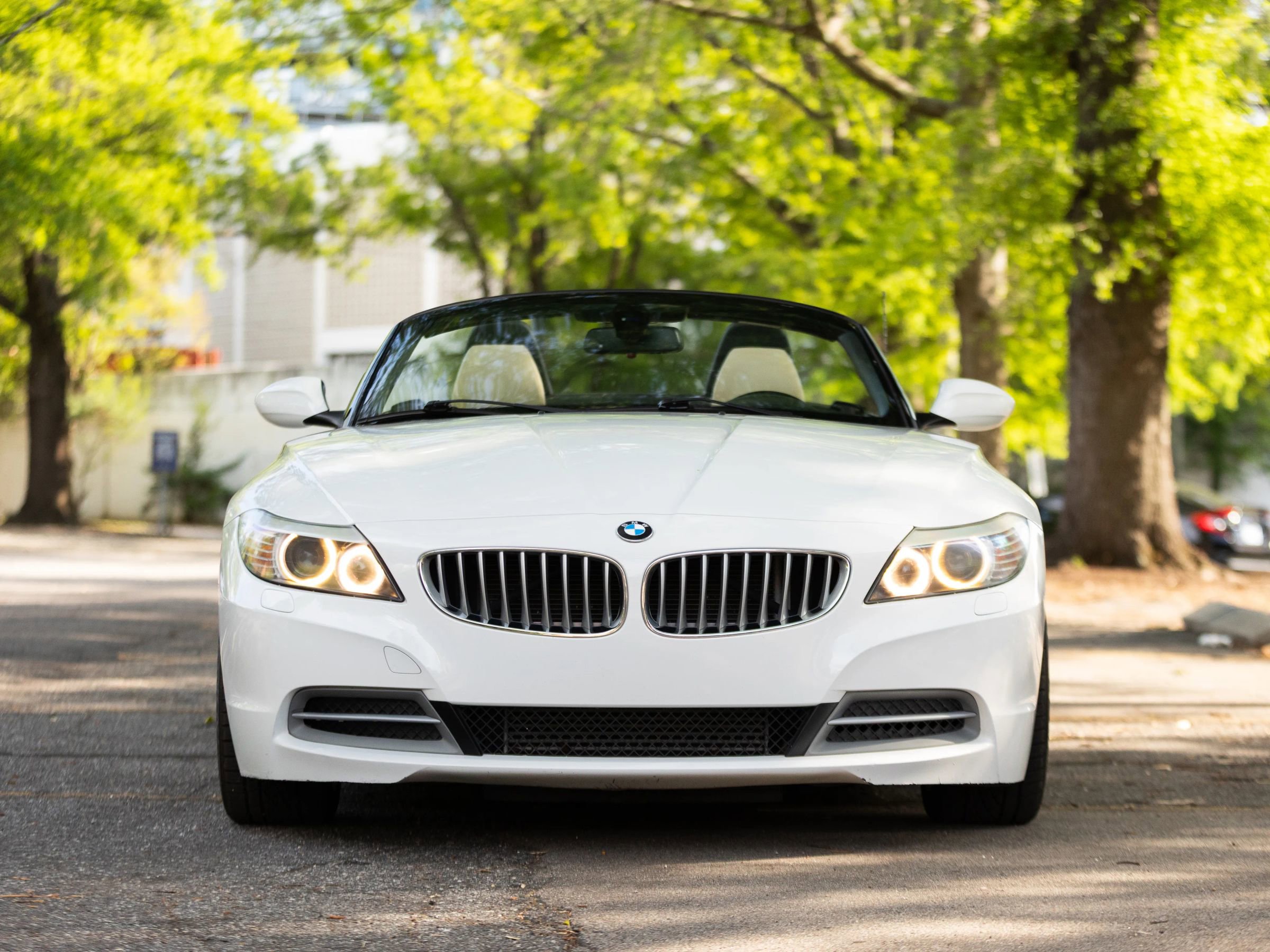 Used 2009 BMW Z4 sDrive35i RWD image 6