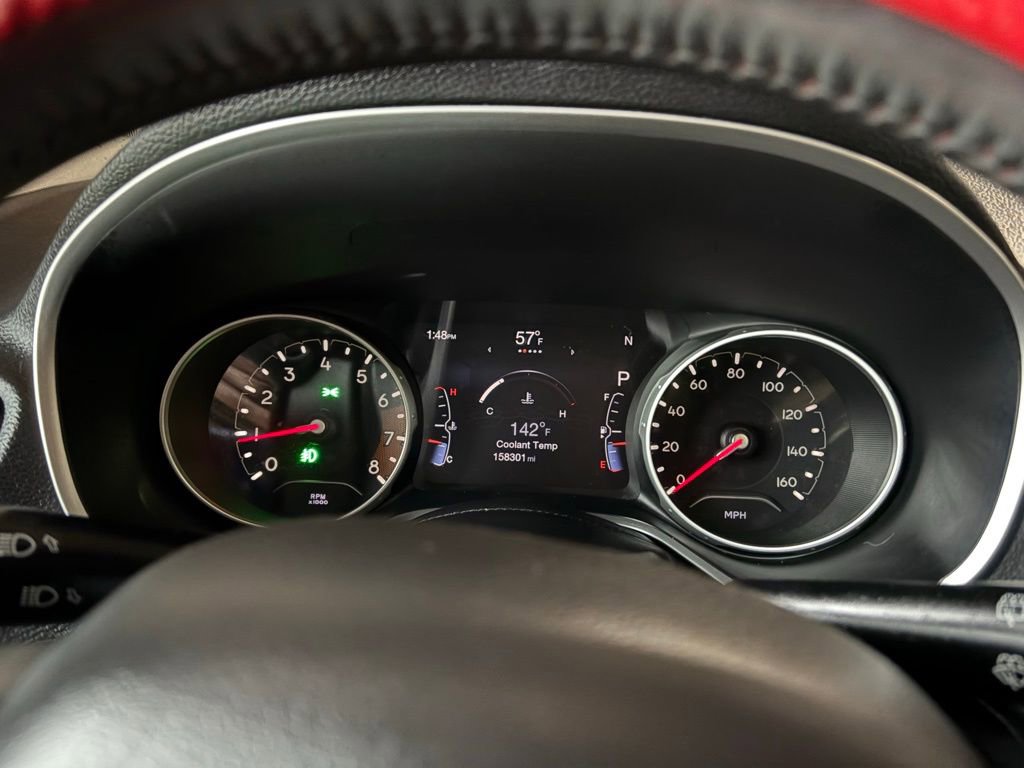 Used 2017 Jeep Compass Limited image 28