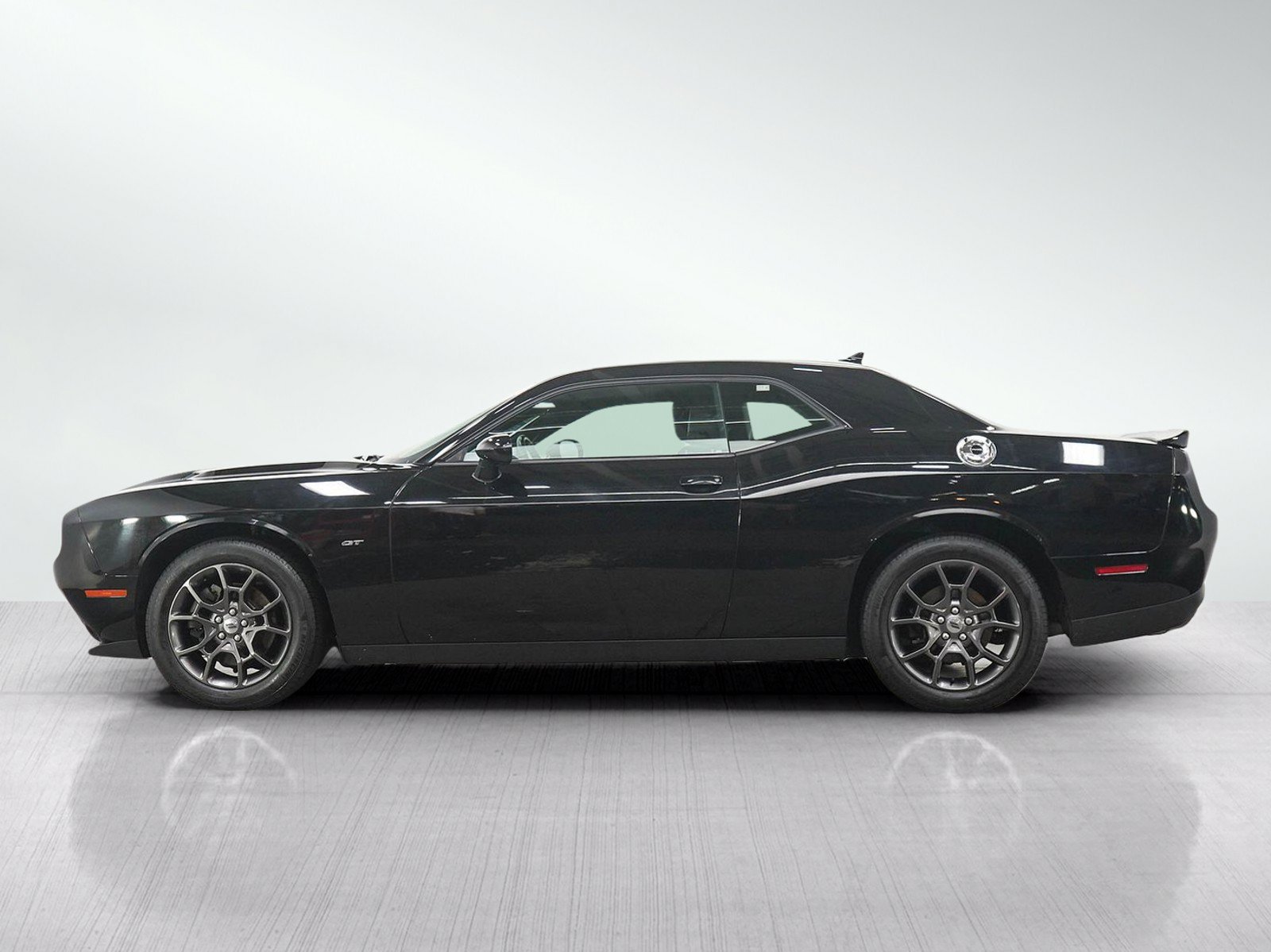 Used 2018 Dodge Challenger GT w/ Driver Convenience Group AWD/4WD image 2