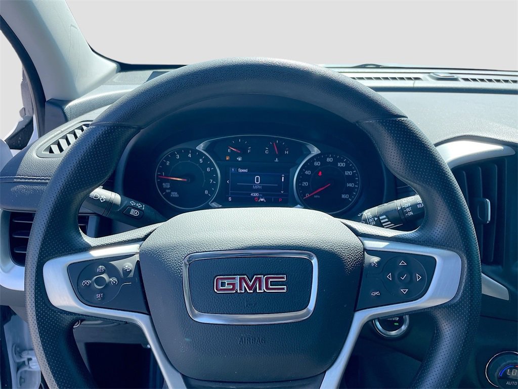 Used 2022 GMC Terrain SLE w/ Driver Convenience Package image 13