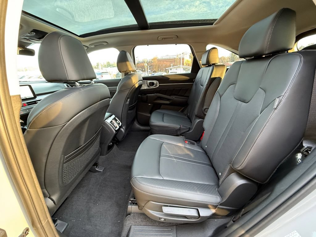 New 2026 Kia Sorento SX AWD/4WD image 28