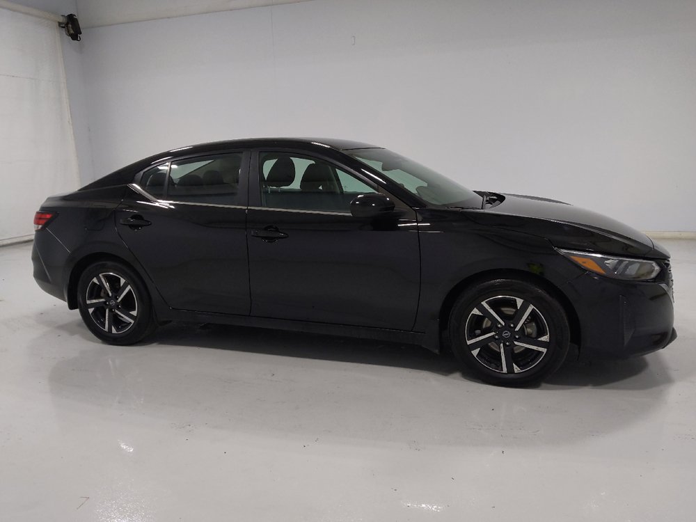 Used 2025 Nissan Sentra SV w/ Trunk Package FWD image 11