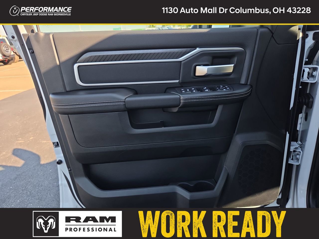 New 2026 RAM 2500 Big Horn AWD/4WD image 18