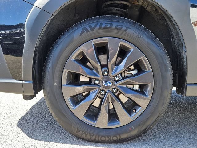 Used 2025 Subaru Outback Onyx Edition AWD/4WD image 11