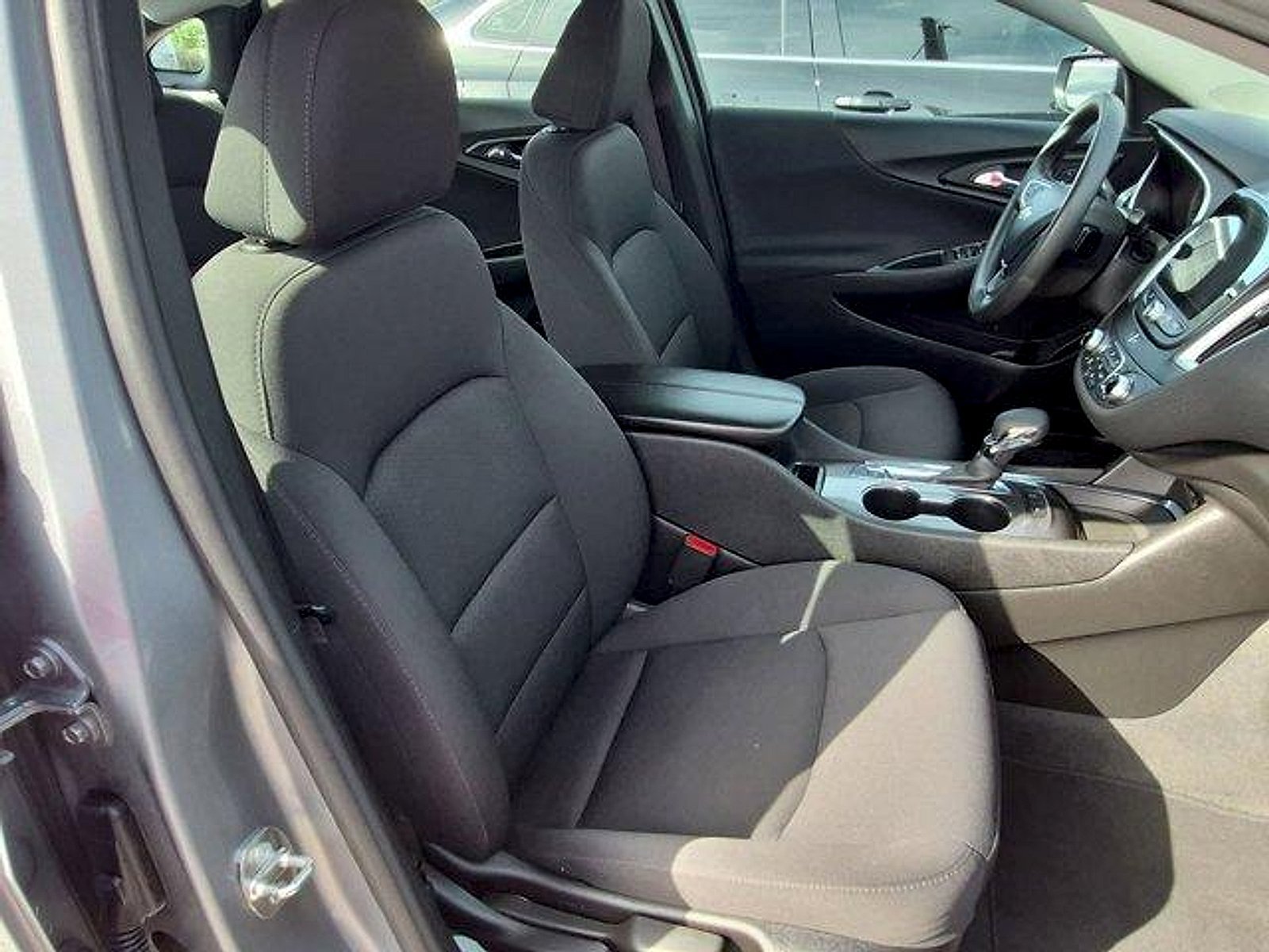 Used 2024 Chevrolet Malibu LT FWD image 28