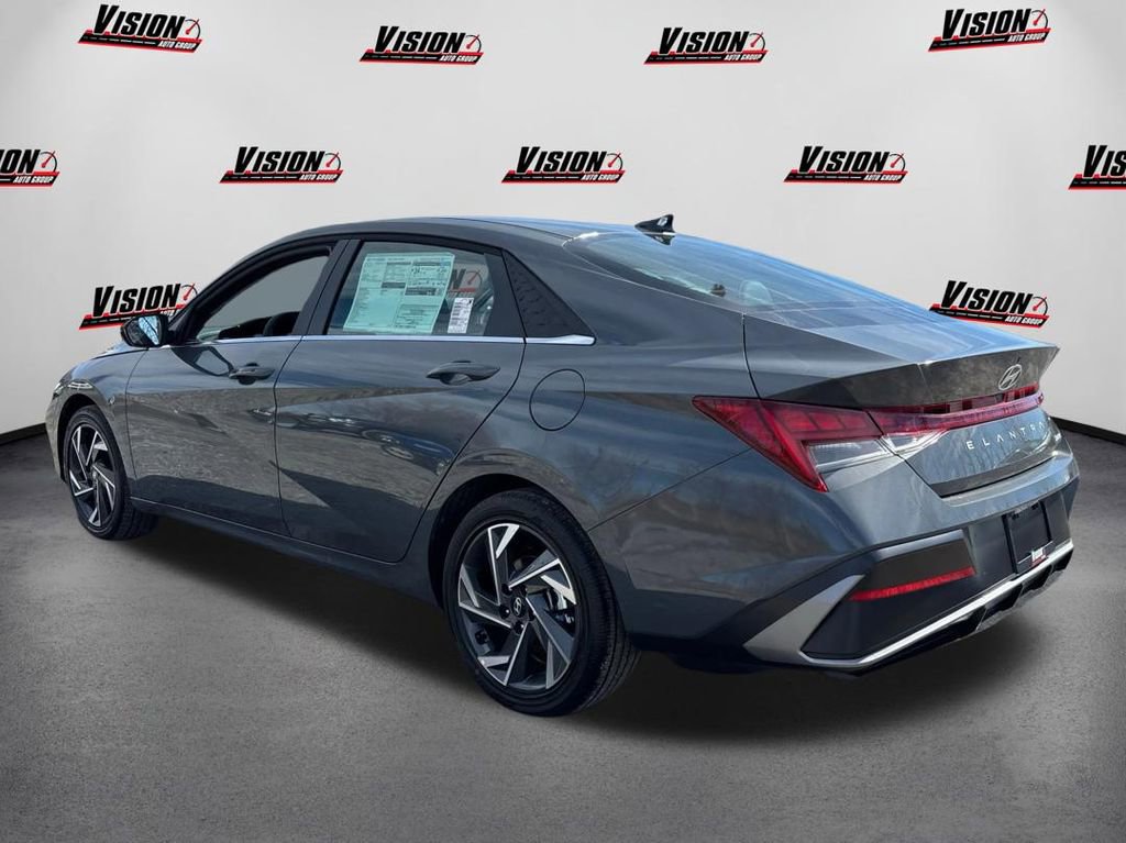 New 2026 Hyundai Elantra Limited image 7