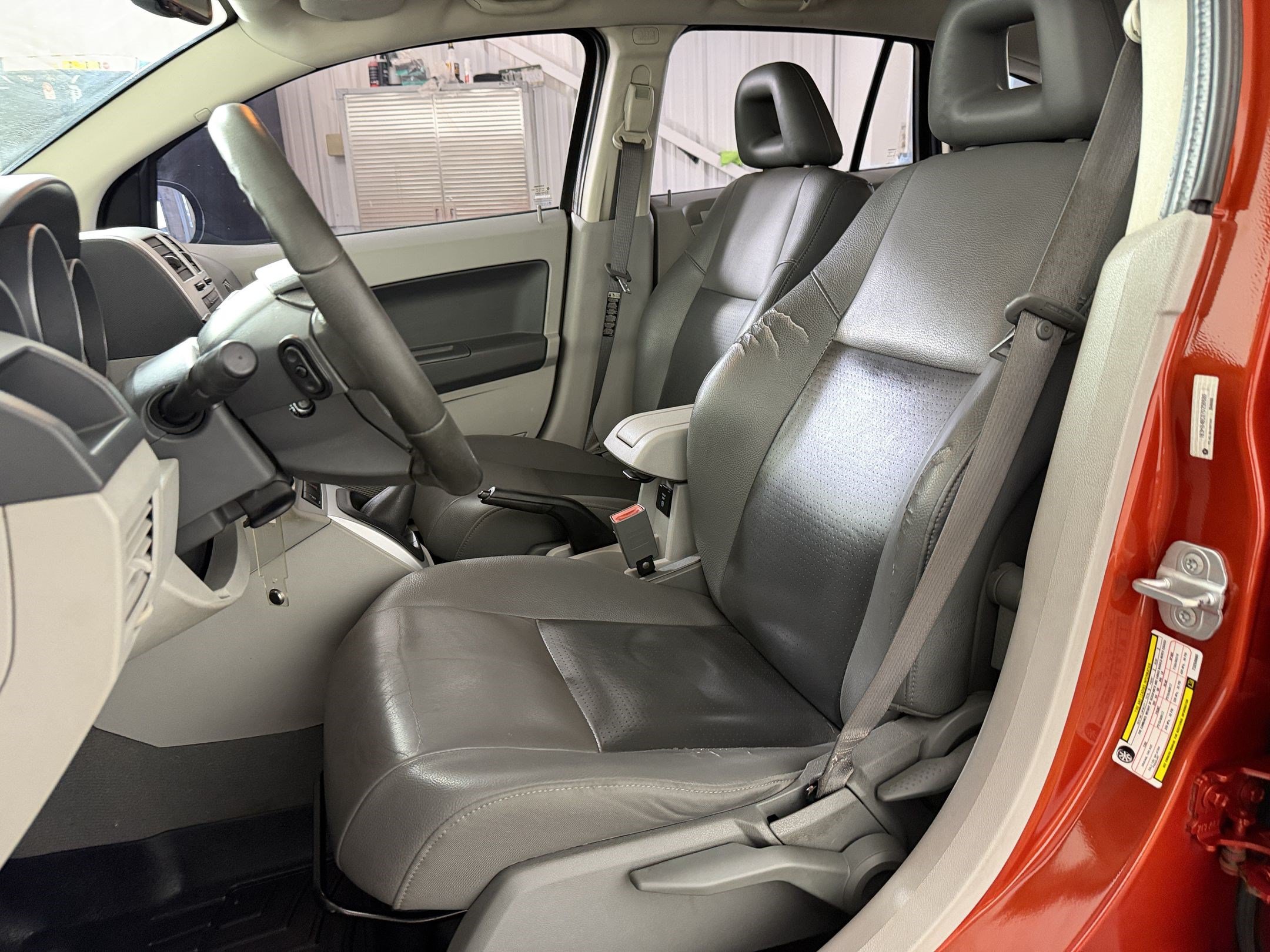 Used 2007 Dodge Caliber SXT w/ Leather Interior Group FWD image 5