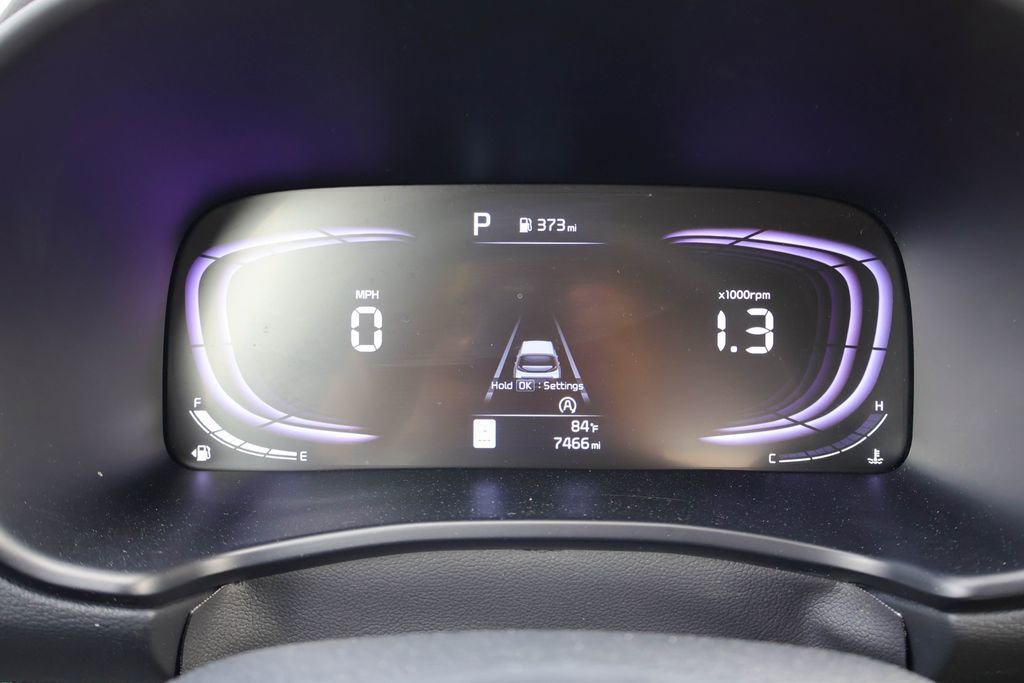 Used 2025 Kia Soul LX image 11