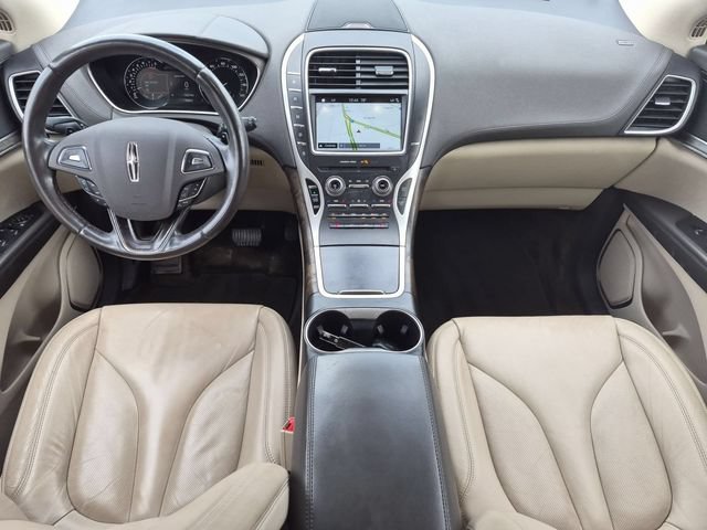 Used 2017 Lincoln MKX Select w/ Select Plus Package AWD/4WD image 28