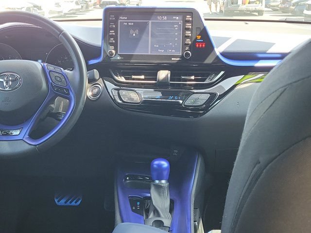 Used 2021 Toyota C-HR XLE FWD image 5
