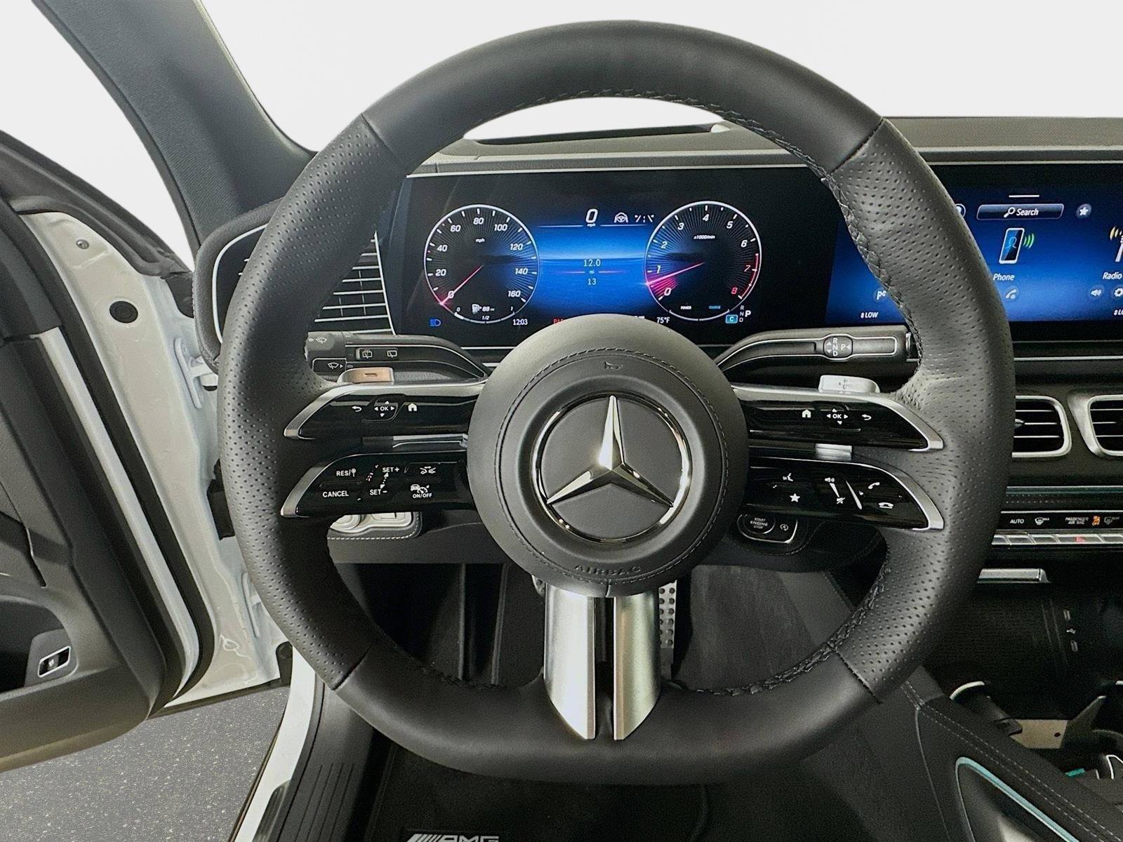 Used 2026 Mercedes-Benz GLS 580 4MATIC image 11