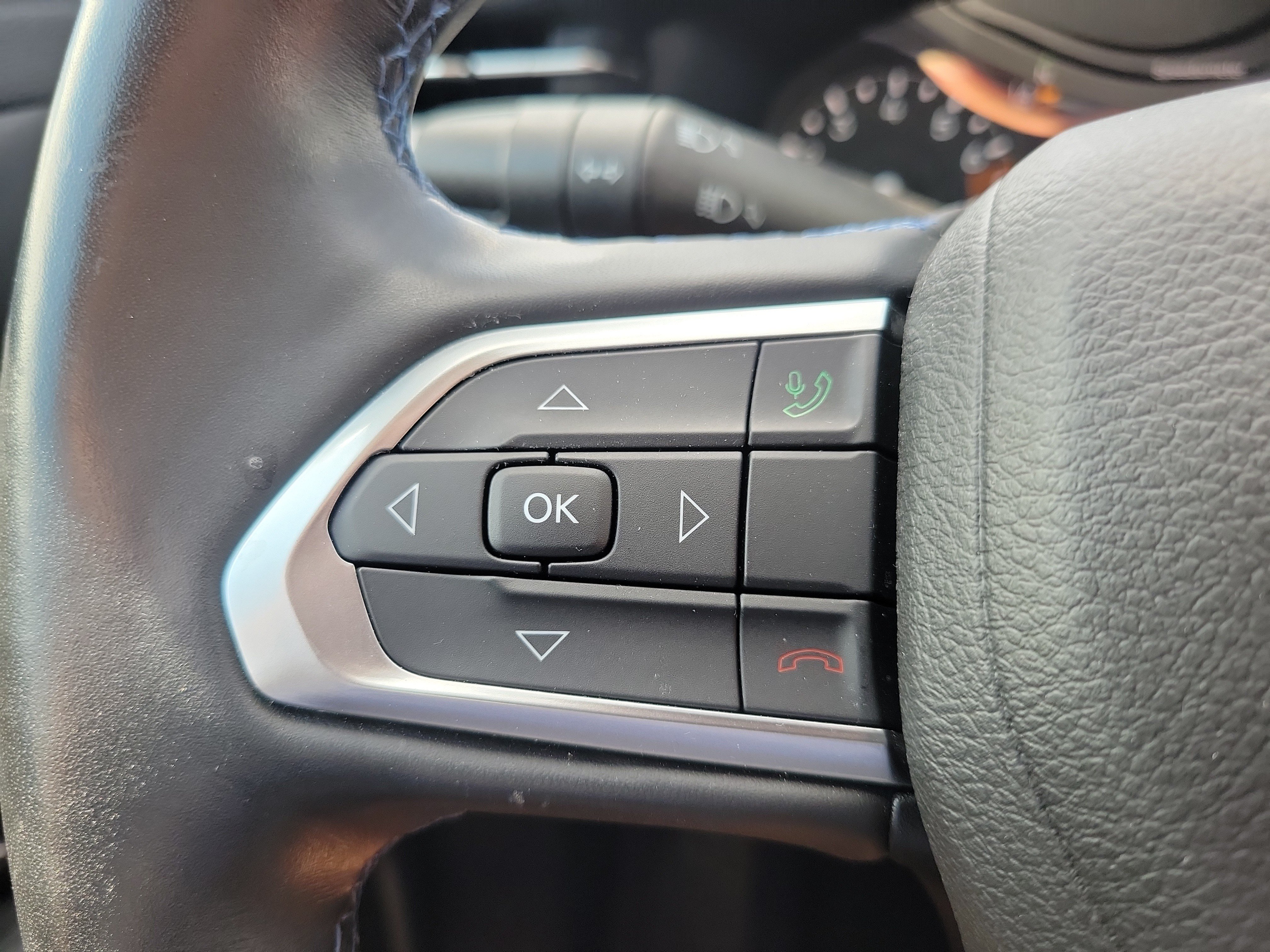 Used 2022 Jeep Compass Latitude w/ Convenience Group FWD image 17