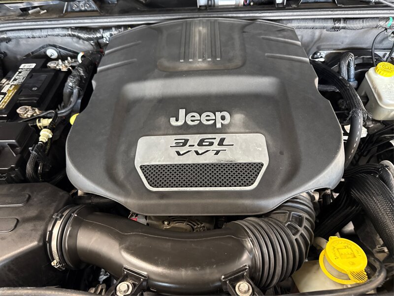 Used 2012 Jeep Wrangler Unlimited Sport w/ PWR Convenience Group AWD/4WD image 11