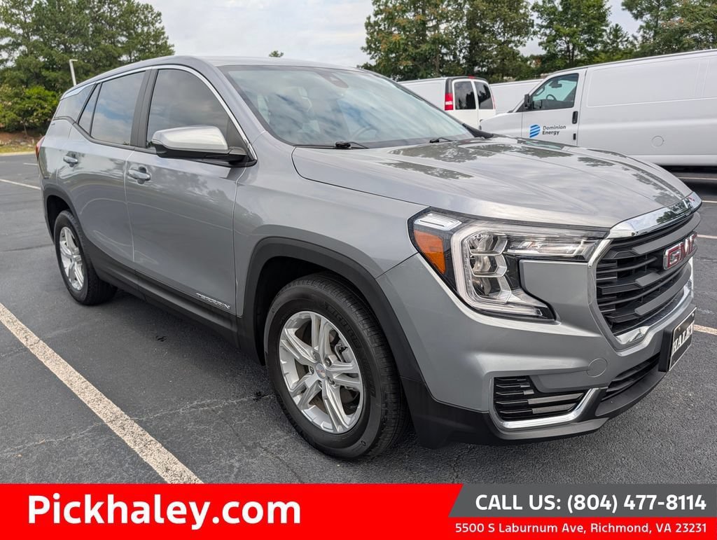 Used 2024 GMC Terrain SLE w/ Fleet Convenience Package