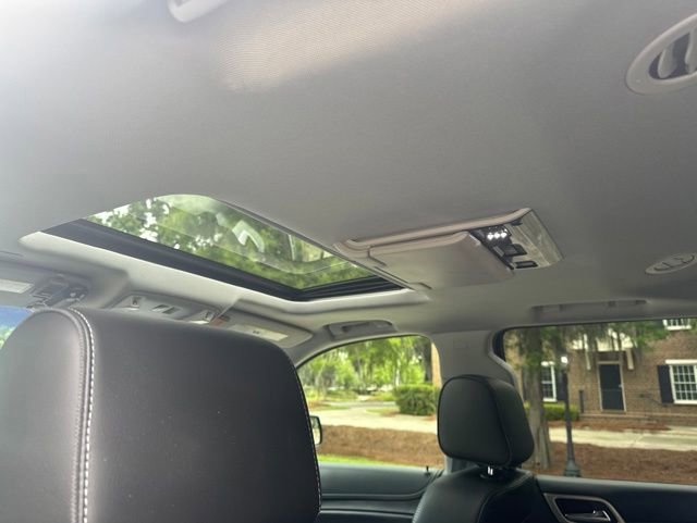 Used 2019 GMC Yukon Denali w/ Denali Ultimate Package RWD image 5