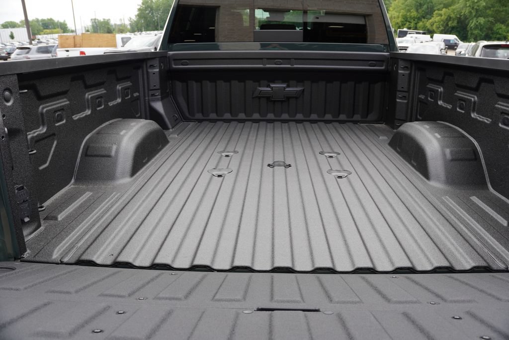 New 2026 Chevrolet Silverado 2500 ZR2 AWD/4WD image 16