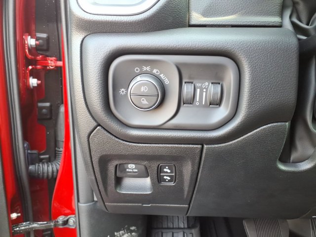 New 2026 RAM 1500 Big Horn AWD/4WD image 16