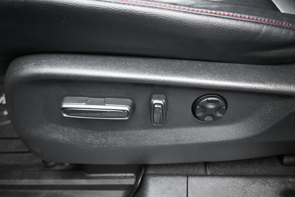 Used 2024 Honda Odyssey Sport image 12