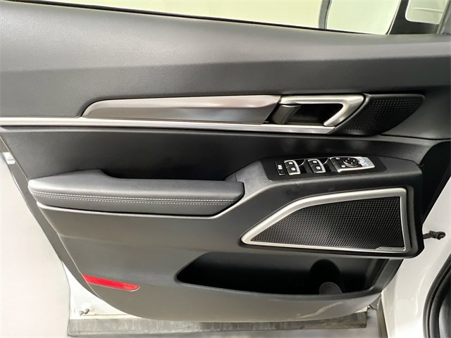 Used 2024 Kia Telluride LX image 30