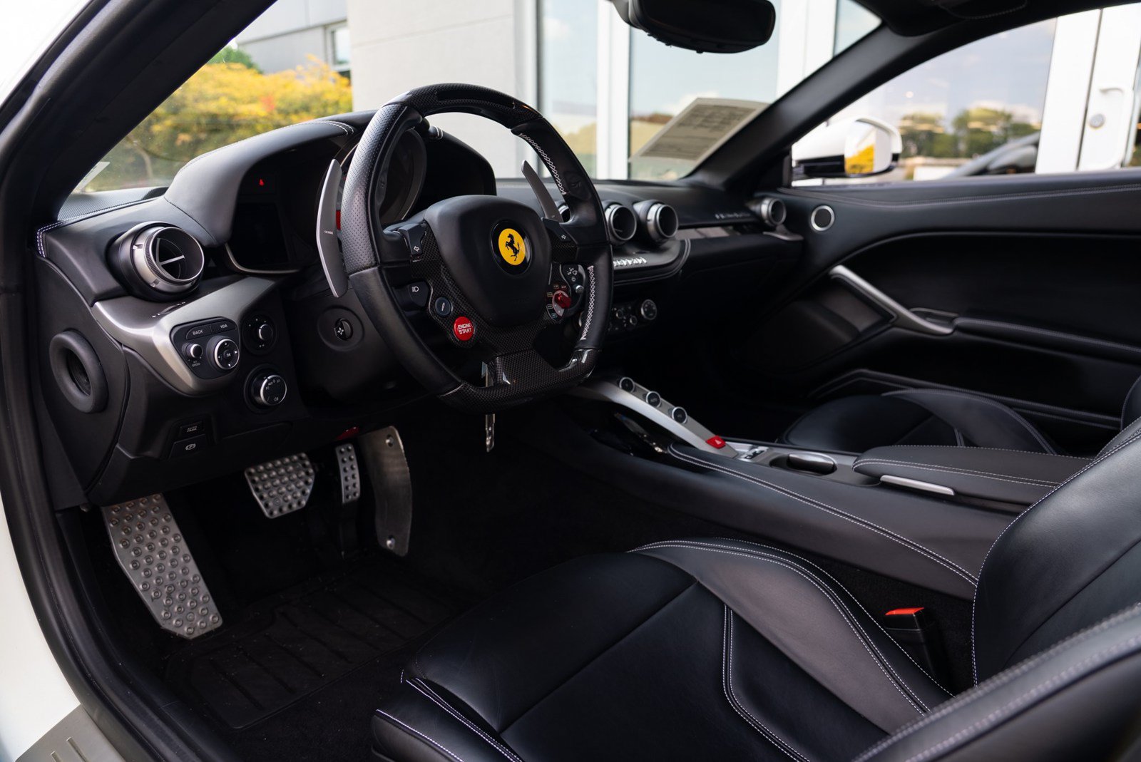 Used 2017 Ferrari F12 Berlinetta RWD image 29