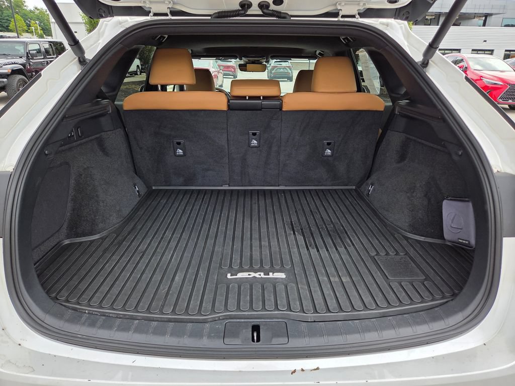 Used 2023 Lexus RX 350 Premium w/ Accessory Package AWD/4WD image 28