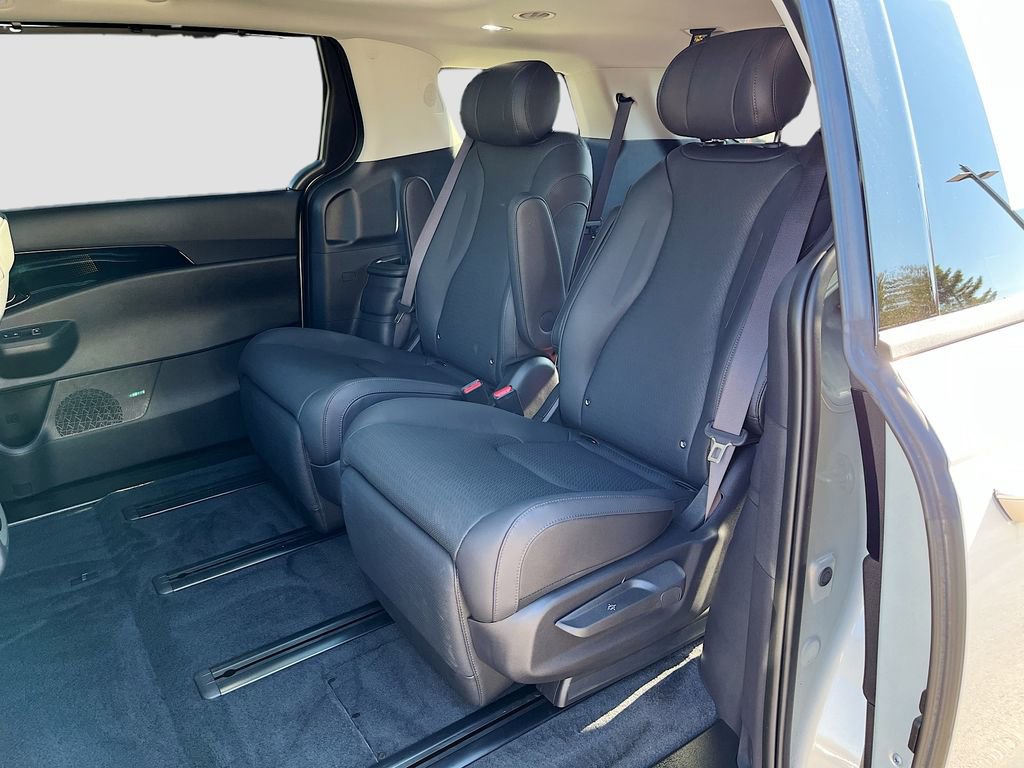 Certified 2026 Kia Carnival SX Prestige image 20