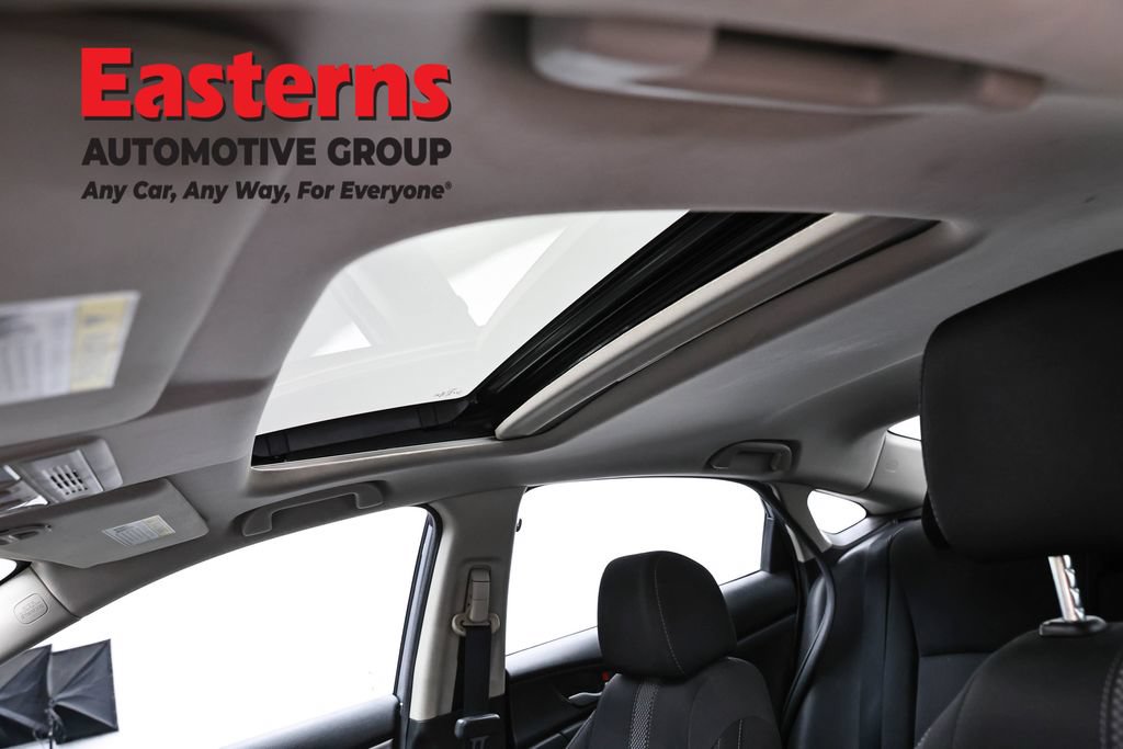 Used 2019 Honda Civic EX image 32