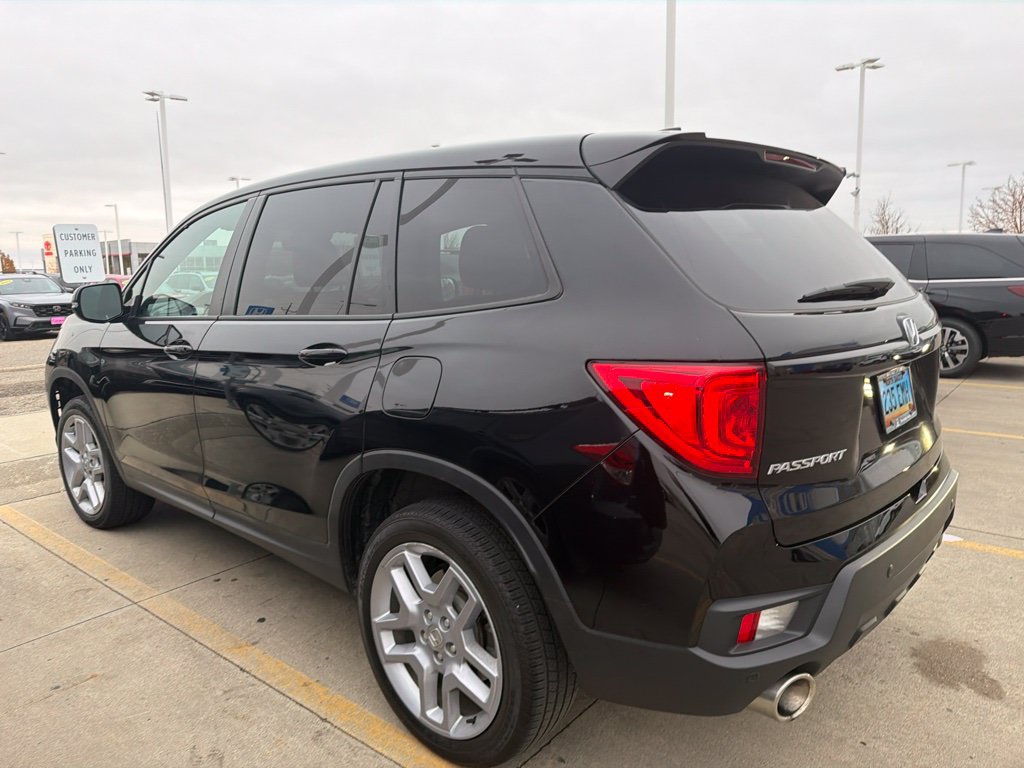 Used 2024 Honda Passport EX-L image 6