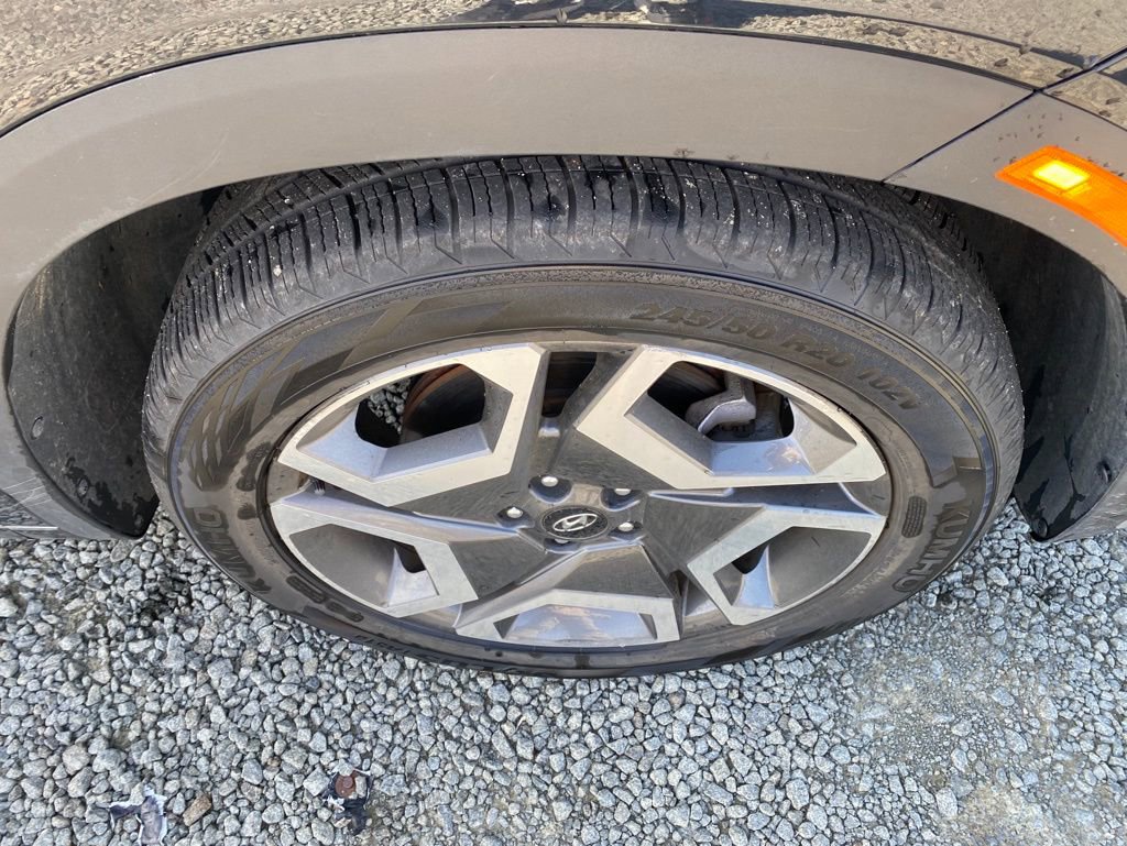 Used 2024 Hyundai Palisade Limited FWD image 26