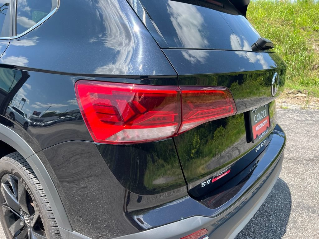 Certified 2023 Volkswagen Taos SE w/ Panoramic Sunroof Package FWD image 13