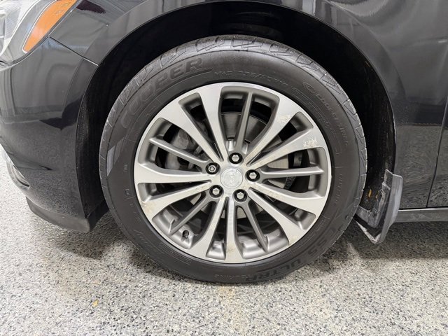 Used 2019 Buick LaCrosse Essence w/ Sun and Shade Package image 29