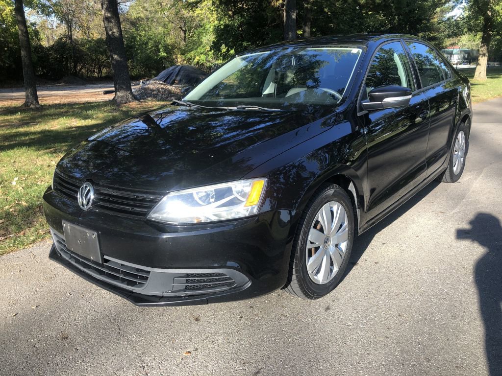 Used 2012 Volkswagen Jetta SE image 2