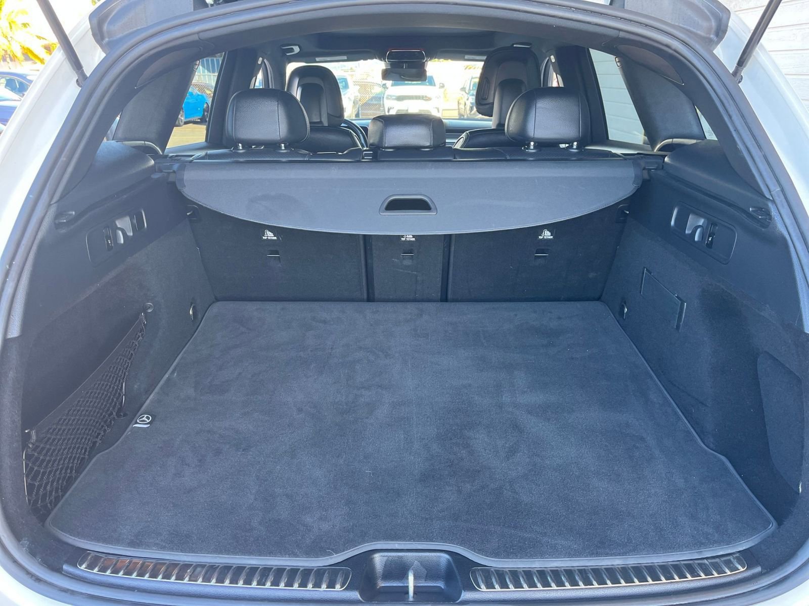 Used 2024 Mercedes-Benz GLC 300 image 31