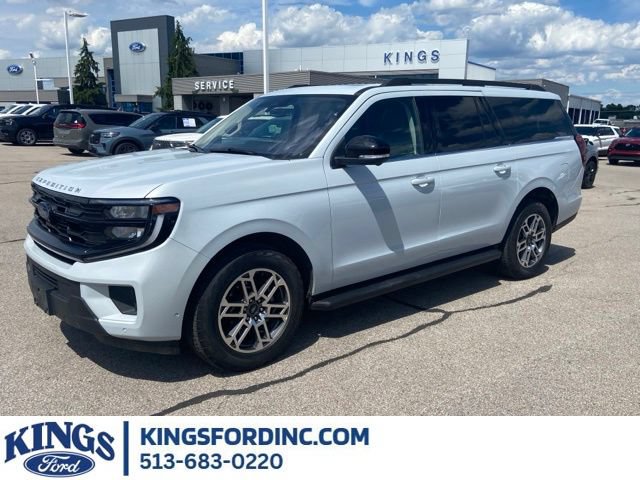Used 2025 Ford Expedition Max Active AWD/4WD image 1